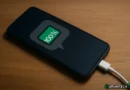 Il tuo smartphone ora ti parla: ecco come farti avvisare quando è carico al 100%