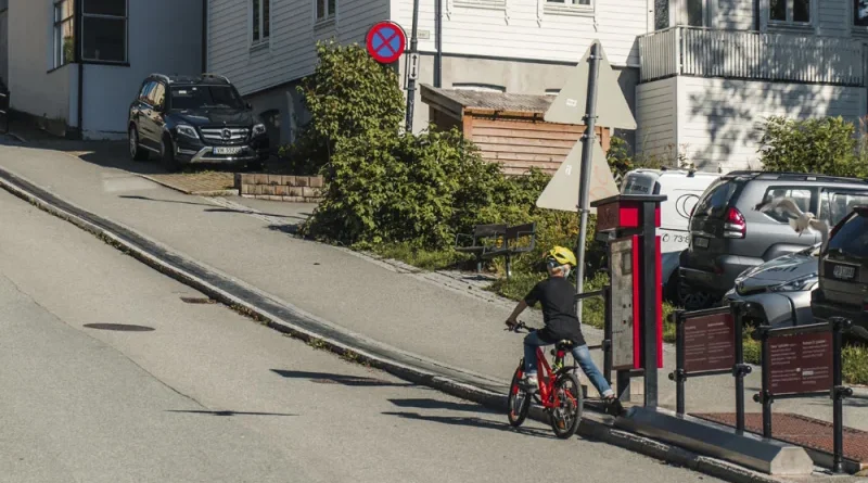 Trampe Bicycle Lift