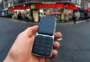 Sidephone: lo smartphone con tasti fisici che sfida il touchscreen totale