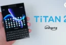 Unihertz Titan 2: lo smartphone con due schermi in stile BlackBerry a $399