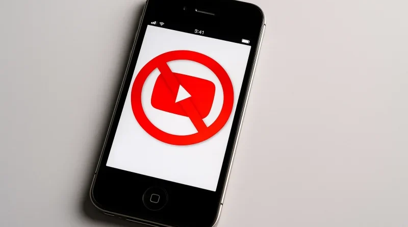 YouTube dice addio agli iPhone più vecchi: ecco i modelli che restano fuori