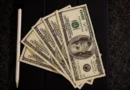Sponsorship vs. Partnership: What’s Best for Finance Influencers?