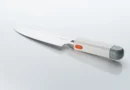 C-200: il coltello ultrasonico che taglia 40.000 volte al secondo