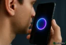 Google brevetta l’“interruttore invisibile” per Gemini: basterà avvicinare lo smartphone al volto